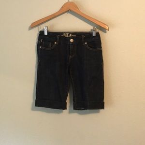 Jean shorts size 26